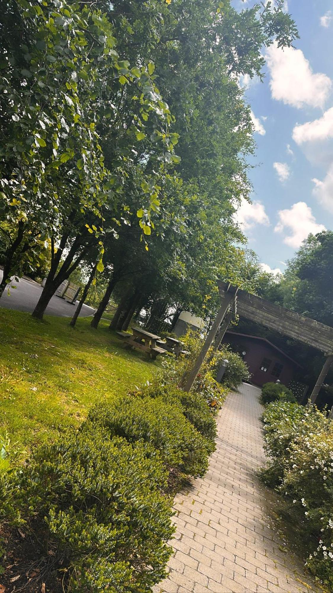 The Hedges Hotel Stranocum المظهر الخارجي الصورة