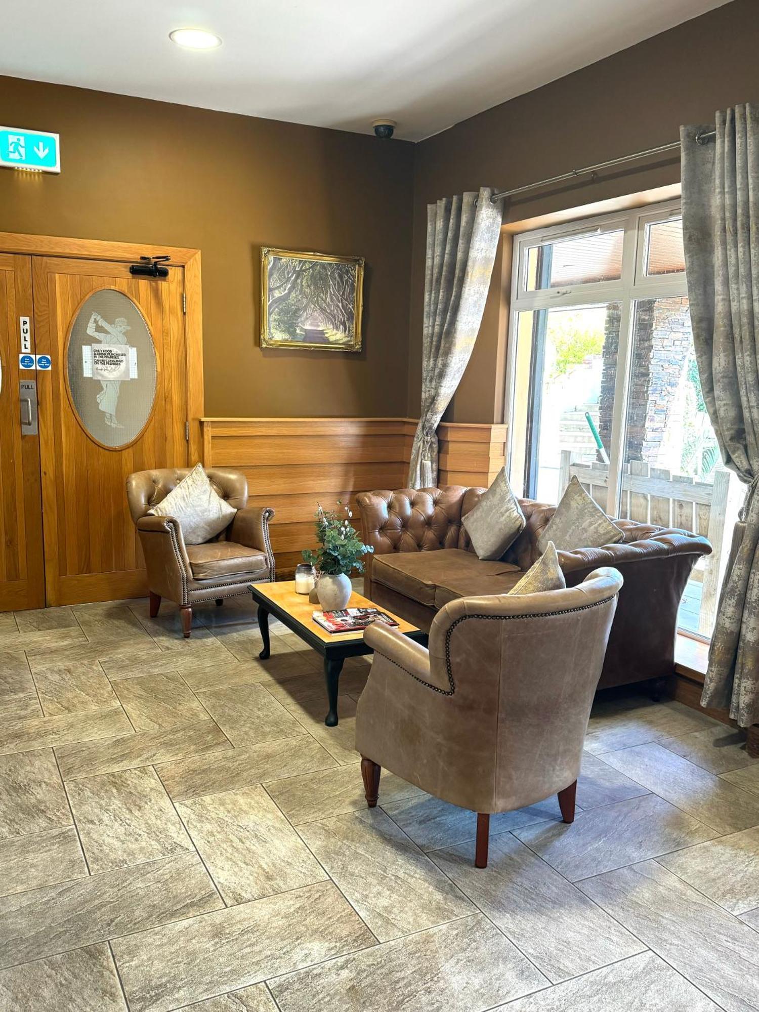 The Hedges Hotel Stranocum المظهر الخارجي الصورة