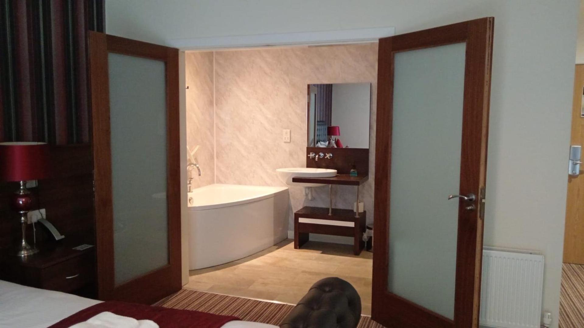 The Hedges Hotel Stranocum المظهر الخارجي الصورة